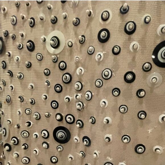 Alice +Olivia  - Picture 9 of 9